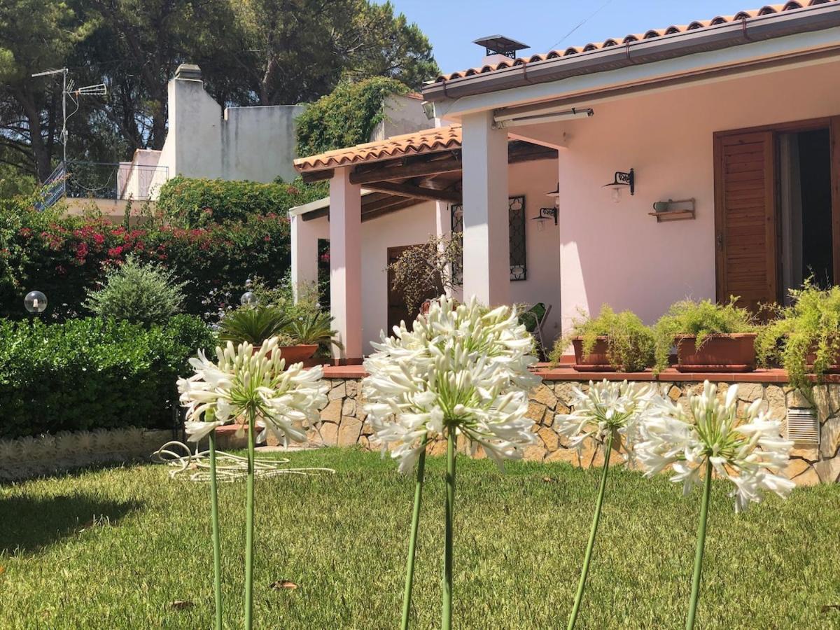 Le tre Palme Villa Fontane Bianche Eksteriør bilde