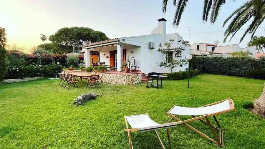 Le tre Palme Villa Fontane Bianche Eksteriør bilde